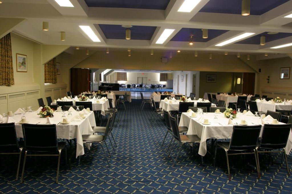 Slemon Park Hotel & Conference Centre Summerside Esterno foto